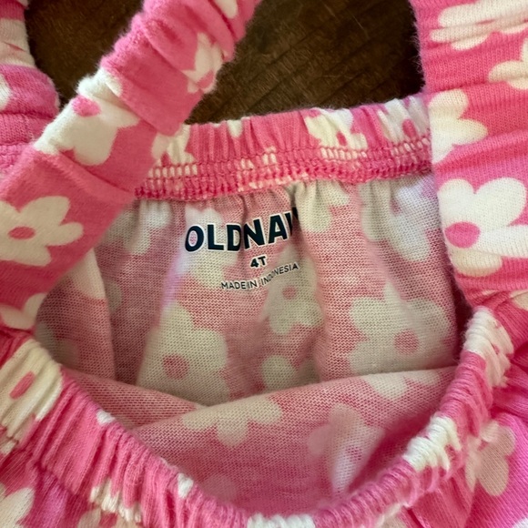 Old Navy Flowered Romper, 4T - Picture 3 of 3